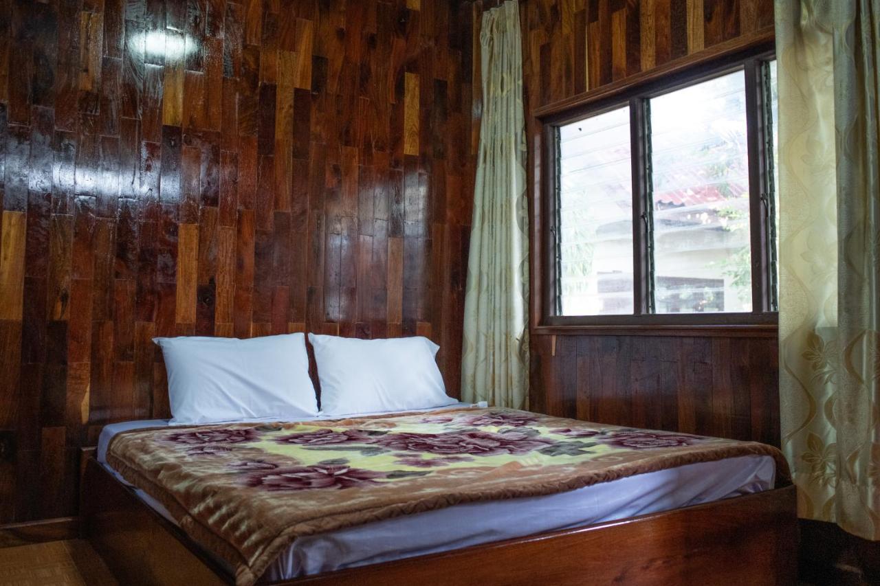 Song Lao Guesthouse Thakhek Exteriör bild